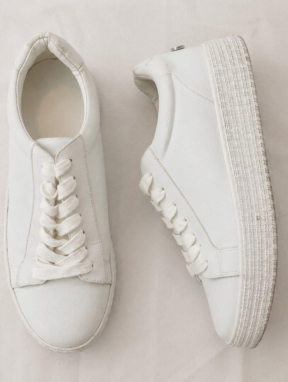 #2092 Steve Madden Hanly White Platform Sneakers